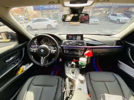 BMW 320D 대시보드 엠비언트 ☆송탄LED 평택LED 오산LED 차사랑☆ / 평택 시공 사진