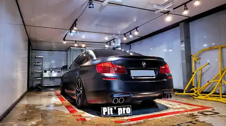 일산 덕이동 손세차장 피트프로 BMW520D외관 디테일링 손세차 진행하였습니다. / 경기 화성 시공 사진