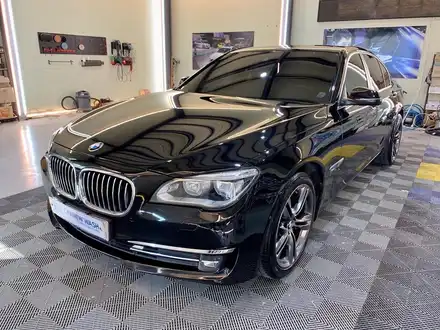 BMW 730d 페인트날림 차량 광택 유리막코팅 / 경기 김포 양촌 시공 사진