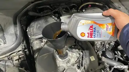 벤츠 E400 (W213) 쉘 힐릭스 울트라 5W40 엔진오일,  앞, 뒤 브레이크 패드 교환. / 경기 이천, 여주, 용인 시공 사진