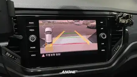 [AH-ONE] 폭스바겐 티록(T-Roc) 프리미엄 순정 PASS 폴딩 후방 카메라, 순정 전동 트렁크 시공. / 경기 이천 부발 시공 사진