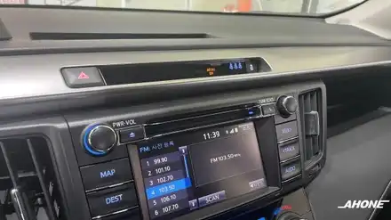 [AH-ONE] 토요타 라브4 하이브리드 순정 디지털시계 시공. / 경기 이천 부발 시공 사진