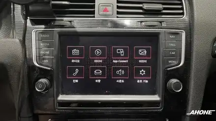 폭스바겐 골프7세대 GTI 신품 MIB2.5 카플레이, 안드로이드오토 시공. / 경기 이천 부발 시공 사진