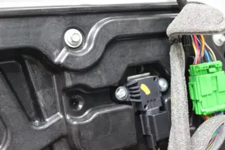 볼보V40 도어방음으로 잡소리 제거 프로카사운드 / 경기 성남 수정 시공 사진