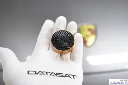포르쉐 카이엔 터보 2011년식▶ DATASAT 센터스피커, 트위터 그리고 하이브리드 파워켑, 비위드 블루투스 장착하기. / 서울 마포구 신수동 시공 사진