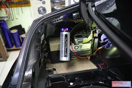벤츠 CLS63 AMG 2010년식▶ 음질전용 블루투스 장착과 사운드업 헤드켑을 장착하여, 가성비 최고의 사운드 튜닝하기. / 서울 마포구 신수동 시공 사진