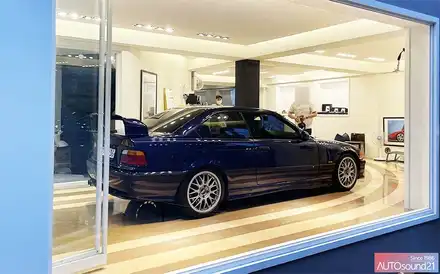BMW 318i E36 1997년식▶ 차량 전기 성능의 중요성을 아시는 고객님, 하이브리드 파워켑 + 순정 오디오 AUX 생성 / 서울 마포구 신수동 시공 사진