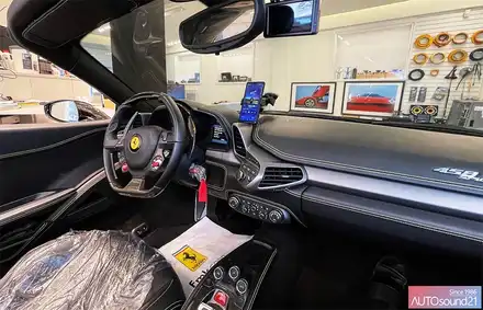 페라리 458 스파이더 2012년식▶ Ferrari Italia AUX 파츠 + 어빌리티 최고급 블루투스 리시버 / 서울 마포구 신수동 시공 사진