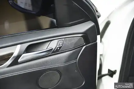 BMW X4 2016년식▶ 비엠 순정사운드에 실망하셨나요? 33주년 이벤트를 꼭 살펴보세요. / 서울 마포구 신수동 시공 사진
