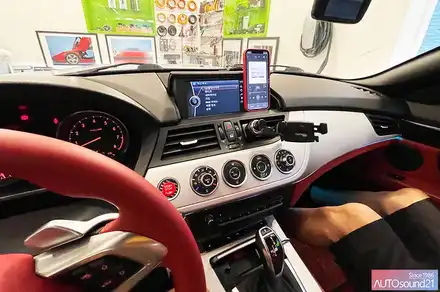 BMW Z4 2009년식▶ 화사한 고음역대! DATASAT 트위터 + 음질 최고의 WTX-700 블루투스 + 하이브리드 파워켑 장착 / 서울 마포구 신수동 시공 사진