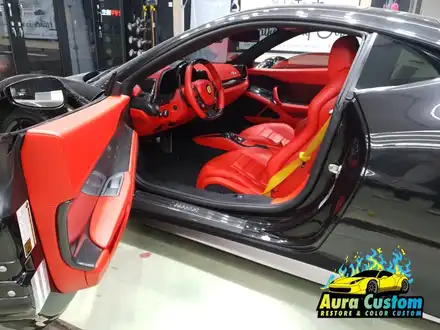 페라리458 이탈리아 자동차실내도색 컬러커스텀 멜팅현상 버튼복원 / 오산 수목원로 시공 사진