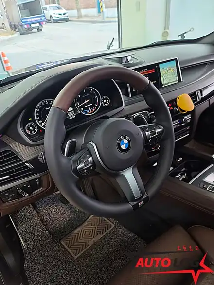 [광주핸들] BMW X5 가죽 핸들 복원이 아닌 가죽 교체 시공으로 해결~!! / 광주,전주,익산 시공 사진