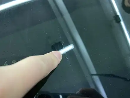 2018년 쉐보레 말리부 : 앞유리 석회물제거 배상보험 전문점에서 제거해야지 기스 발생없이 깔끔하죠 중랑 상봉 / 노원, 도봉, 성북 시공 사진