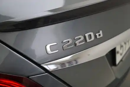 벤츠 W205 C클래스에 순정 레트로핏! 어라운드뷰 카메라 시공하기! / 중랑, 동대문, 광진구, 성동구 시공 사진