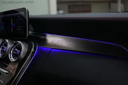 W205 C43AMG 카브리올레 64색 순정연동 엠비언트 송풍구 작업~ 그리고 센터스피커 교체하기! / 중랑, 동대문, 광진구, 성동구 시공 사진