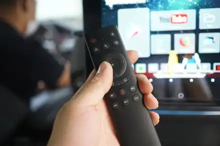 아우디 2020 S8 장식같은 리어모니터에 안드로이드 설치로 쓸모있는 녀석으로 만들어 드렸어요! / 중랑, 동대문, 광진구, 성동구 시공 사진