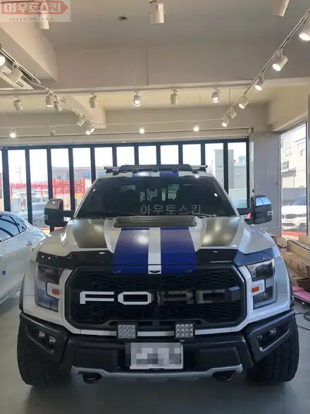 광주데칼  f150랩터 스트라이프 데칼 시공 [광주랩핑,광주포드랩터데칼,광주카스킨,아우토스킨] / 광주 광산구 시공 사진
