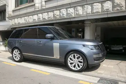 레인지로버 정품 전동사이드스텝 장착과 기능활성화!! / 서울 송파 시공 사진