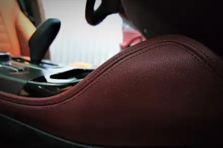 울산가죽코팅 BMW X4 시스템엑스로 더욱 쾌적한 드라이빙 / 울산 남구 시공 사진