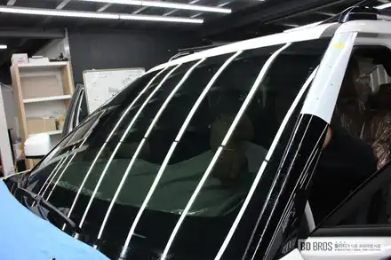 인천루마버텍스 싼타페 전면, 1열 30% 측후면 15% 썬팅 / 인천 중구 시공 사진