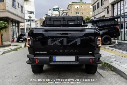 타스만 튜닝 33셋팅 리프트업으로 높아진 차체에 승하차를 편리하게 도와주는 진텍 사이드스텝 / 성남시 중원구 도촌동 시공 사진