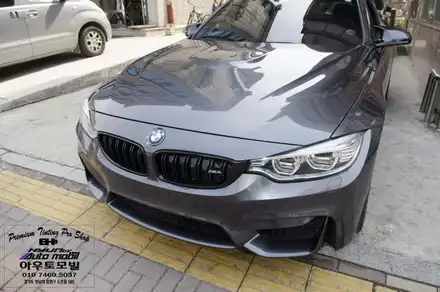 레이노썬팅 PPF 전문대리점 성남아우토모빌 BMW F84 M4 프론트 범퍼 + 생활보호 패키지시공 그릴부분래핑은 덤이요! / 성남,분당,판교 시공 사진