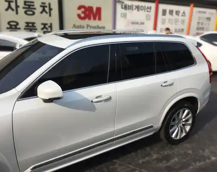 볼보XC90 3M썬팅 전면CR40%+측후면CM15%+파썬CR40%시공/볼보 아이나비 QXD1500마블 블랙박스장착/ 영등포 수입차 3M썬팅전문점 / 영등포구 문래동 시공 사진