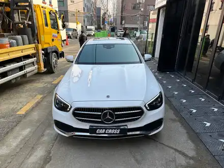 벤츠 E클래스 PPF 프런트패키지, 본넷 휀더까지 보호! / 서초, 양재, 강남 시공 사진
