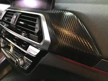 BMW X4 실내는 디자인 카본, 실외는 PPF로 보호하는 방법은? / 광명, 안양, 시흥 시공 사진