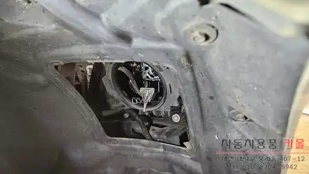 대전 BMW 3GT 조수석 전조등 제논 HID벌브 교체 필립스 D1S 4200K / 대전 대덕 시공 사진