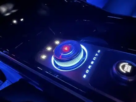 MQ4 올 뉴 쏘렌토 RGB 순정연동 시공은 대구, 구미 엠비언트 전문점 디지나인커스텀에서!! / 구미, 대구 시공 사진