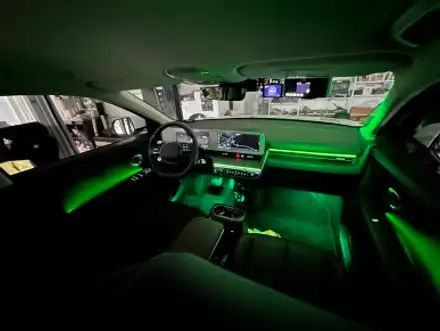 아이오닉5 엠비언트라이트 시공으로 분위기를 한층 더 UP! 시공 사진