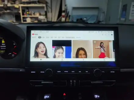 포르쉐 카이엔 안드로이드 올인원 시공으로 실용성있는 네비로 전환하기 / 구미, 대구 시공 사진