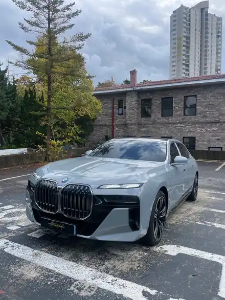 BMWi7 분당아트더랩 블랙ppf 투톤랩핑 듀오톤랩핑 크롬죽이기 / 성남 판교 분당구 시공 사진