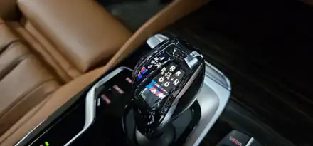 BMW520i(G30) 크리스탈기어봉 이라고 들어보셨나요? / BMW / 5시리즈 (G30) / 대구,구미 시공 사진