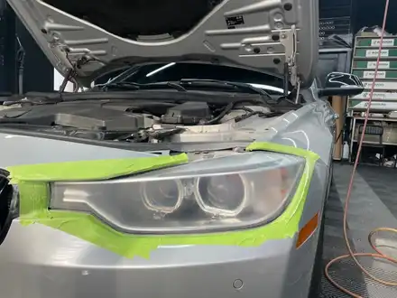 bmw320d 눈물흘리는 헤드라이트 복원시공 / 창원,마산,경남 시공 사진