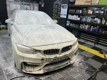 BMW M4 세차 대전시 동구 용전동 리플렉션 디테일링 광택 유리막 코팅 / 대전 대덕구 비래동 시공 사진