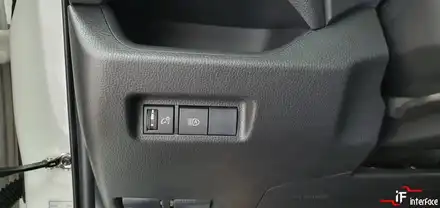 RAV4 전동 트렁크, 무선 충전기,RAV4 출고하면 들려야 하는곳? ㅎㅎ [인터페이스] / 부산 남구 시공 사진