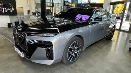듀오톤(투톤)랩핑 / BMW / 7시리즈 / 대구 북구 시공 사진