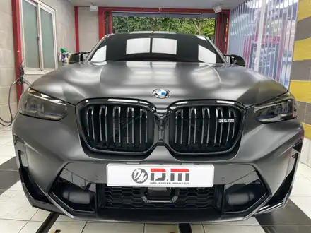 대구랩핑(카스킨)<BMW X4>전체랩핑, 라이트스모그PPF(대구 BMW X4 전체랩핑 + 대구라이트스모그PPF) / 대구 수성구 시공 사진