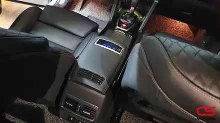 르노삼성 QM6  순정 차량용 공기청정기 장착! 미세먼지 잡는 차량용 빌트인공기청정기 지에어~ / 경기 구리 시공 사진