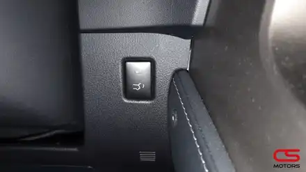 렉서스 NX300h 편의장치 럭셔리 전동트렁크 장착! 그리고 블랙박스 보조배터리 에코파워팩 13C 장착 / 경기 구리 시공 사진