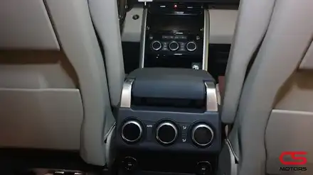 디스커버리5 전용 차량용공기청정기 지에어 장착! 가을철 미세먼지 미리미리 대비하세요~ / 경기 구리 시공 사진