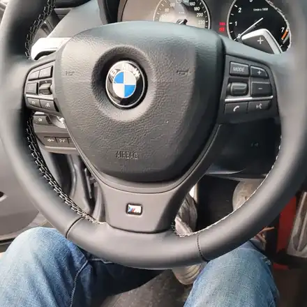 BMW 5GT 핸들가죽교체작업, 가죽핸들복원, 핸들샵 / 용인 기흥구 시공 사진