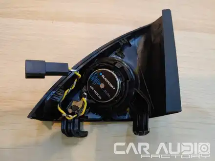 수원/화성/동탄 벤츠C클래스 W205 블라우풍트 MPS 1402C MB 2웨이스피커 + 킥스오디오 프로 MD300S 스피커튜닝 전문점 동탄 카오디오팩토리에서 / 동탄 반송동 시공 사진