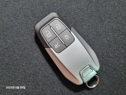반려견이 물어뜯은 페라리 키, 이렇게 복원했습니다 488 스파이더 케이스 교체기 / 경기 부천, 전국 택배, 출장 시공 사진