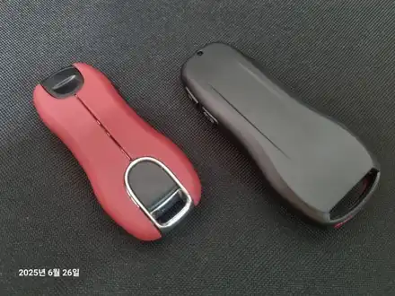 포르쉐 차키, 버튼식부터 디지털 액정 디스플레이까지 컨버전 풀패키지 공개 / 경기 부천, 전국 택배, 출장 시공 사진