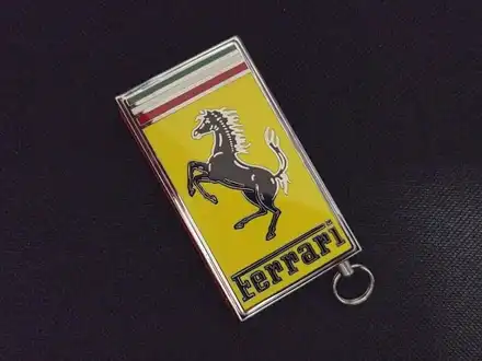 페라리 포르토피노의 완성은 \'키\'로부터, 전용 각인 로마키로 누리는 커스텀의 정수 / 경기 부천, 전국 택배, 출장 시공 사진