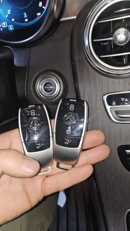 벤츠 GLC350 스마트키 제작, 빠르고 정확한 방법 / 경기 부천, 전국 택배, 출장 시공 사진