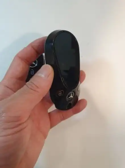 벤츠 E250 22년식, 벤츠에서 두 번째로 인기 많은 LCD 액정키로 개조한 이유 / 경기 부천, 전국 택배, 출장 시공 사진